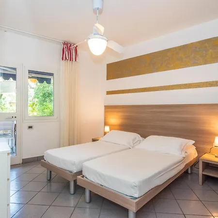 Riva Degli Etruschi Aparthotel San Vincenzo