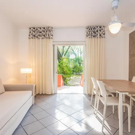 Riva Degli Etruschi Hotel apartamentowy San Vincenzo