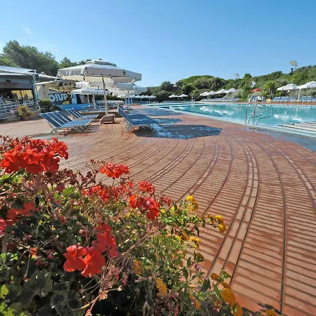 Riva Degli Etruschi *