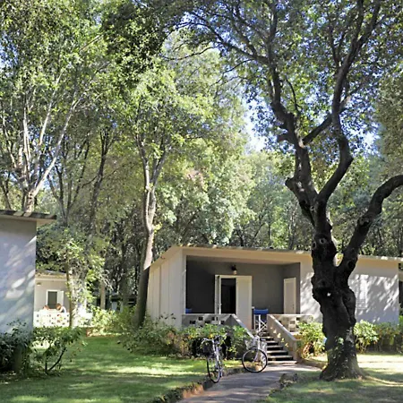 Riva Degli Etruschi Apartmanhotel